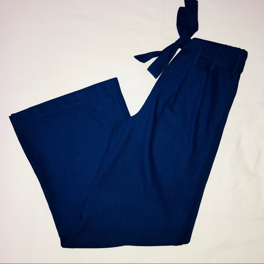 Lady’s Venus Small Navy Wide Leg Pant